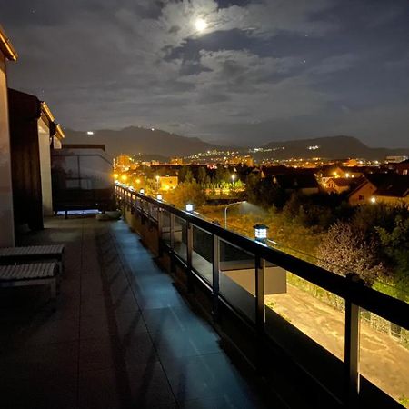 Aparthotel Art'Penthouse Braszów Zewnętrze zdjęcie