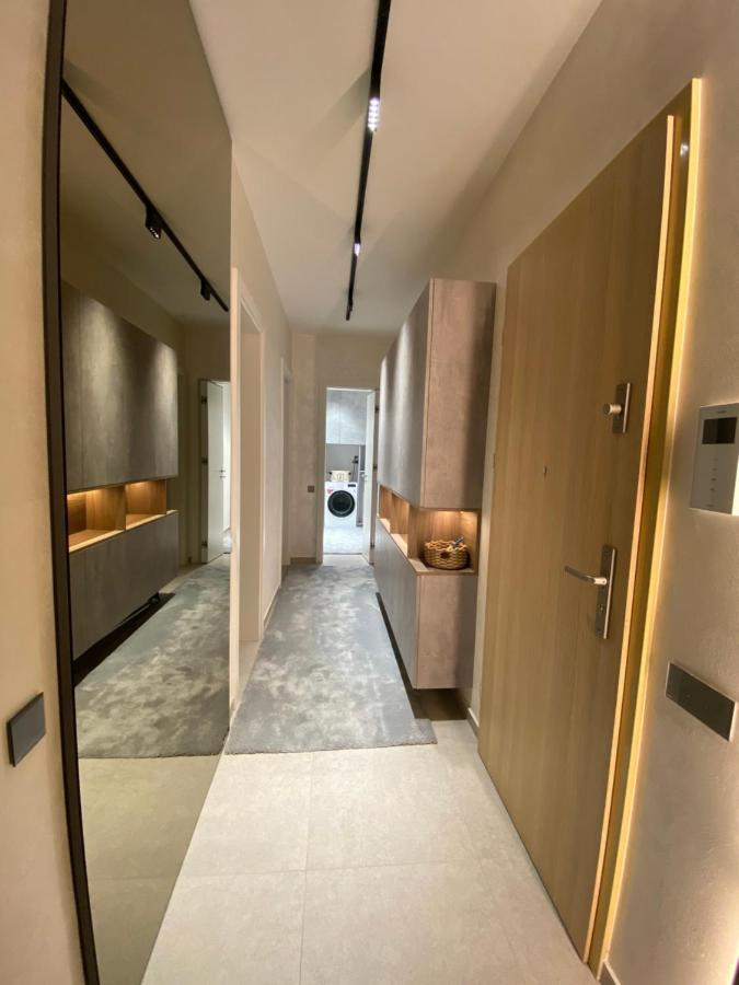 Aparthotel Art'Penthouse Braszów Zewnętrze zdjęcie